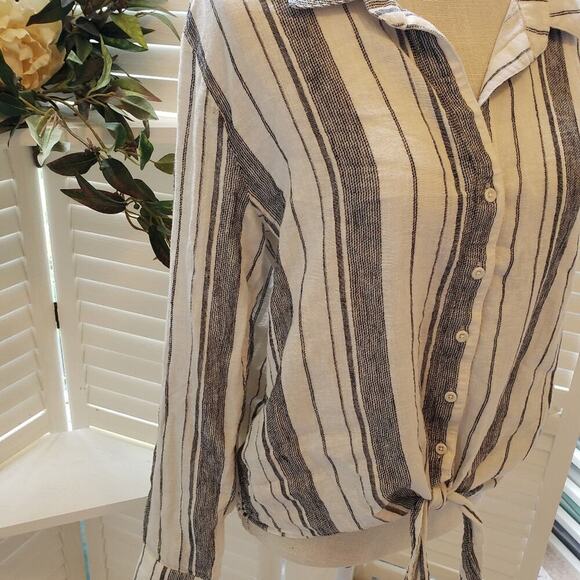 ANTHRO CLOTH & STONE GRAY STRIPE BUTTON DOWN MED - Picture 3 of 8